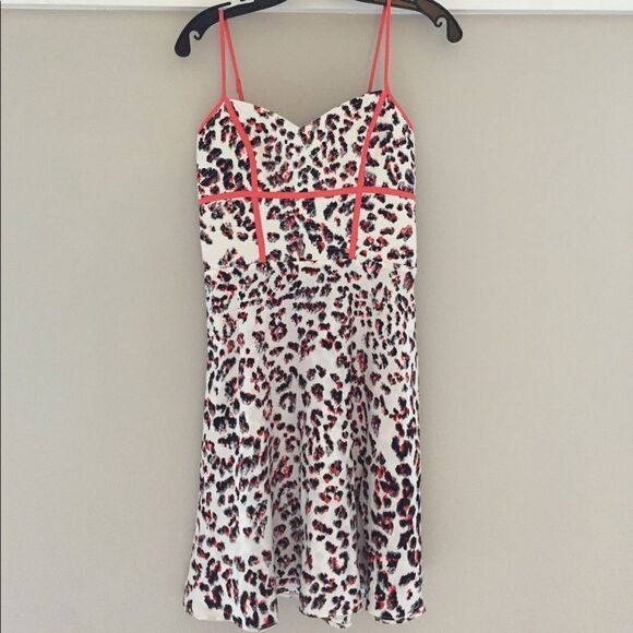 (last call) Parker Dress Roland White Leopard Print Silk Fit & Flare Mini Dress - Picture 4 of 10